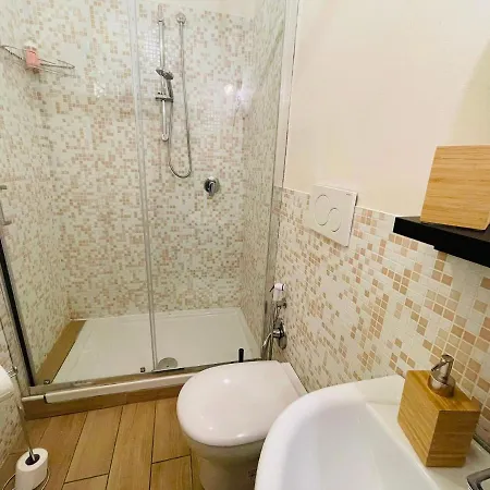 ベッド・アンド・ブレックファスト Enjoy