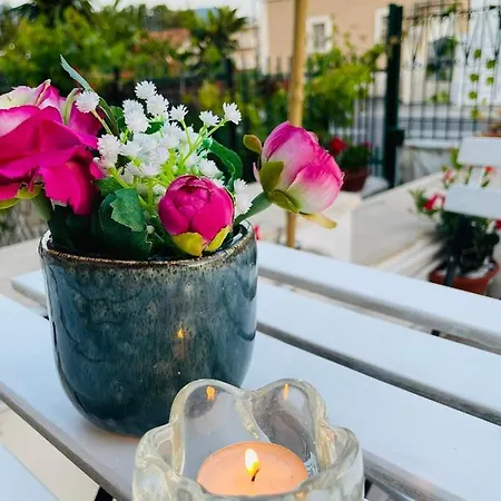 Enjoy ベッド・アンド・ブレックファスト